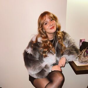 Meet your Posher, Sara